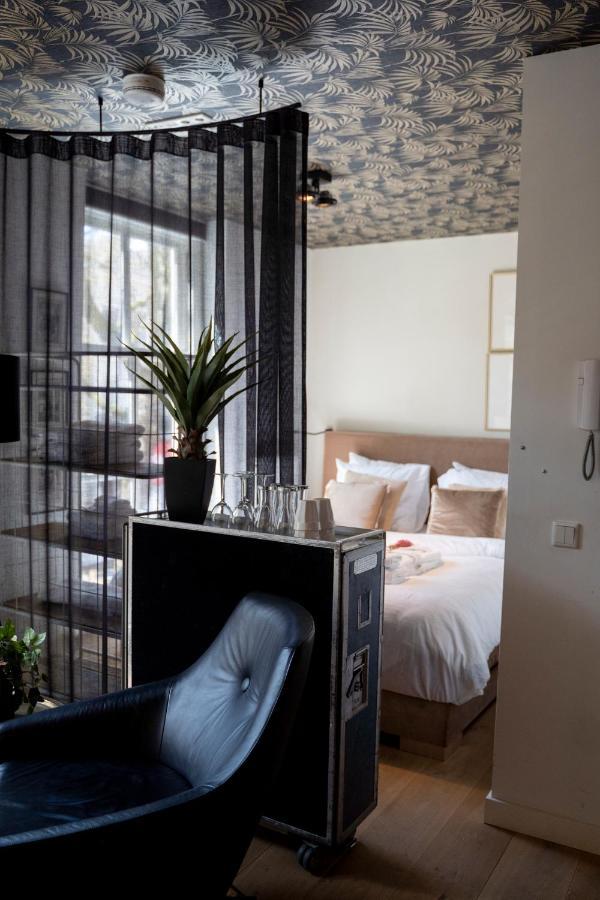 Ginny's Op De Grote Markt Appartement